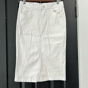 Be-Girl White Midi Skirt size Medium